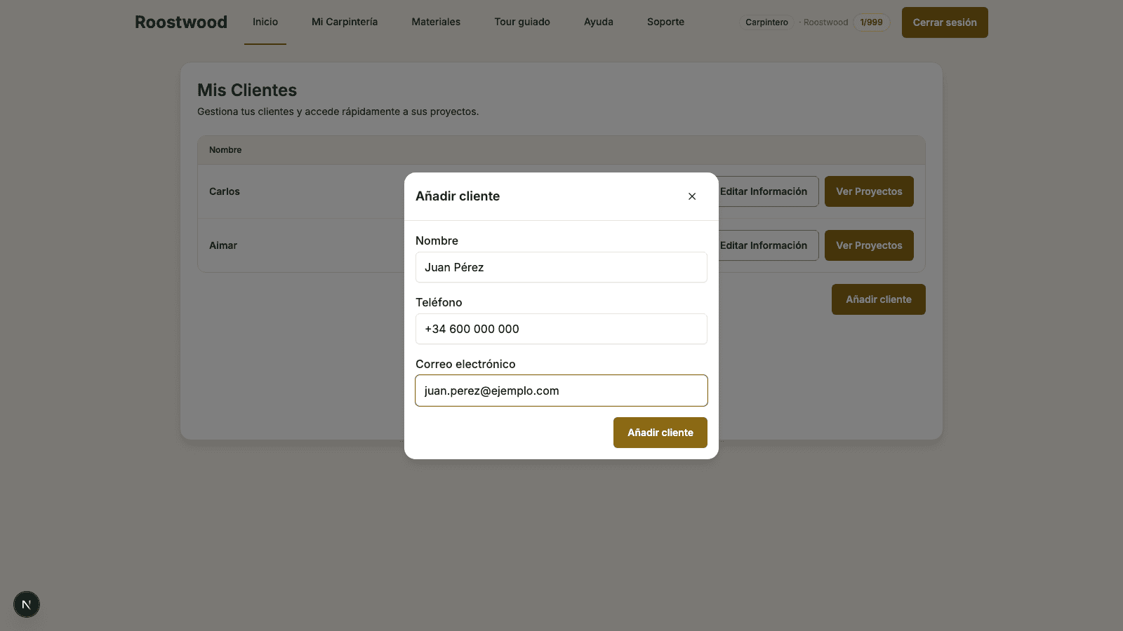 Modal Añadir cliente con los tres campos rellenados con datos de ejemplo
